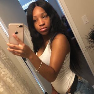 Meet your Posher, Juana